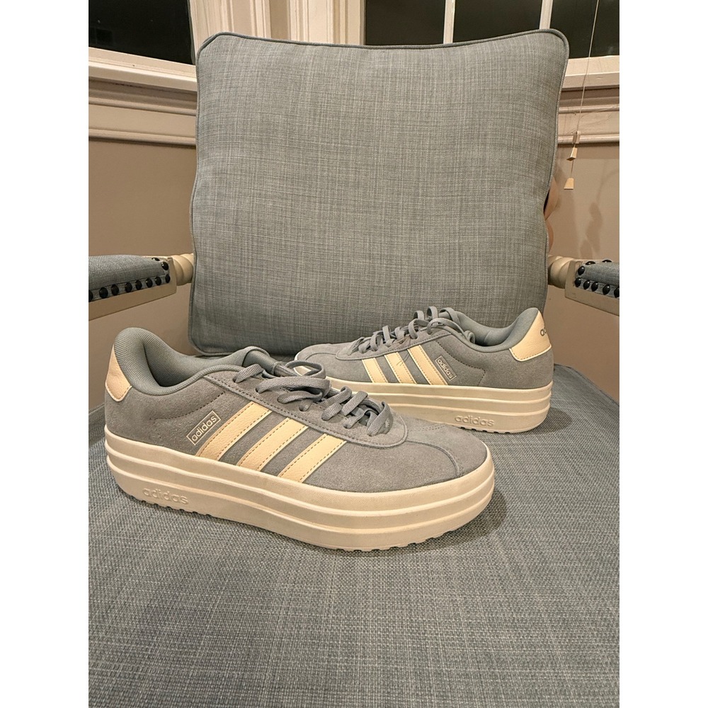 Adidas VL Court Bold Grey Suede Platform Sneakers Womens Size 9